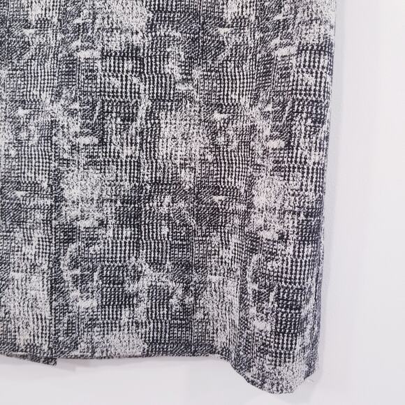 MM. Lafleur New York Pencil Skirts - Picture 7 of 11